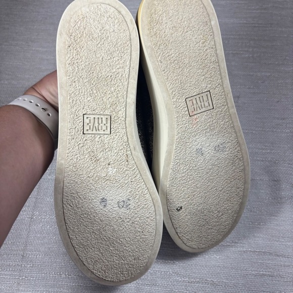 Frye Women's 6.5 Leather‎ Sneakers Metallic Bronze Zip Front Casual Shoes Flaw - Picture 9 of 11